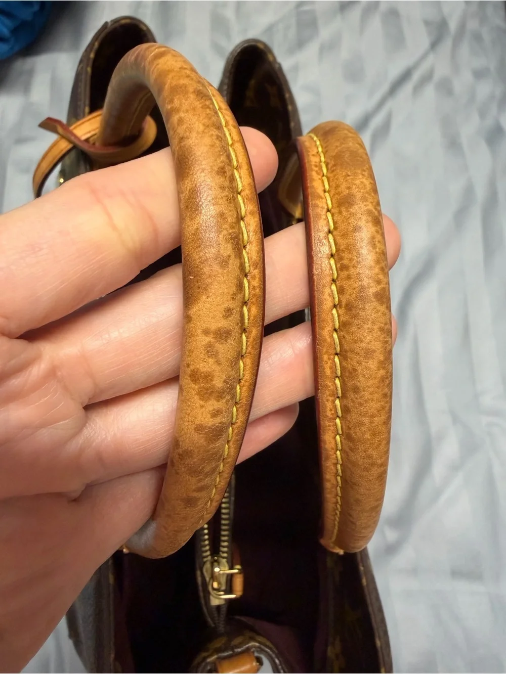 Louis Vuitton Monogram Canvas Montaigne GM shoulder bag